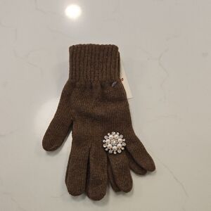 Italian Elegant Brown Gloves with Pearl Accent